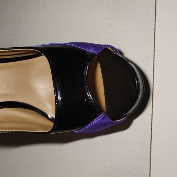 Size 8 Forever ❤️ selected by Paula Abdul Black and Purple High Heel - Picture 7 of 8